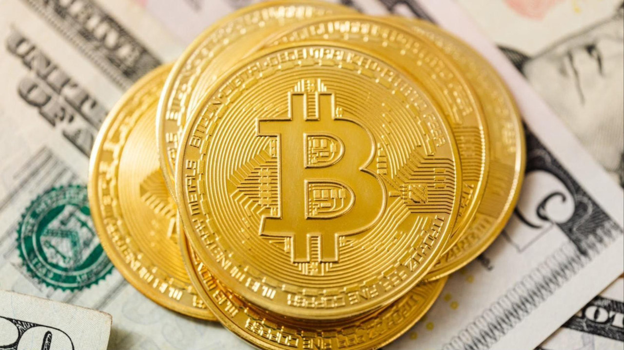 Bitcoin's Struggles in a Tight Economy